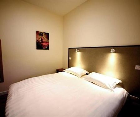The Coaching Barns Motel Wem Eksteriør bilde